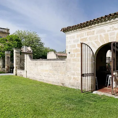Casa de Férias Domaine De Choisy Abzac (Gironde)